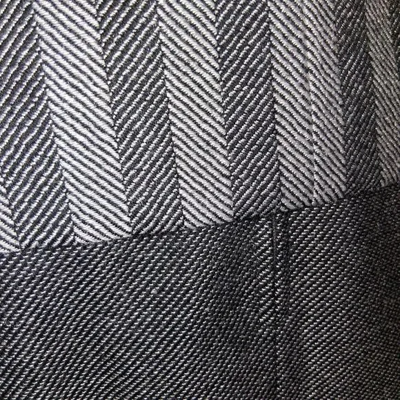 Louis Feraud Gray 2 Piece Jacket & Midi Skirt Set Size 8 - Picture 12 of 16